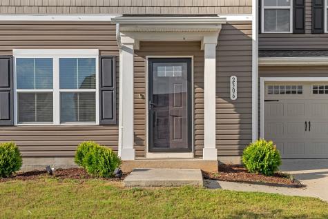 2306 Brokeshire Drive White House TN 37188