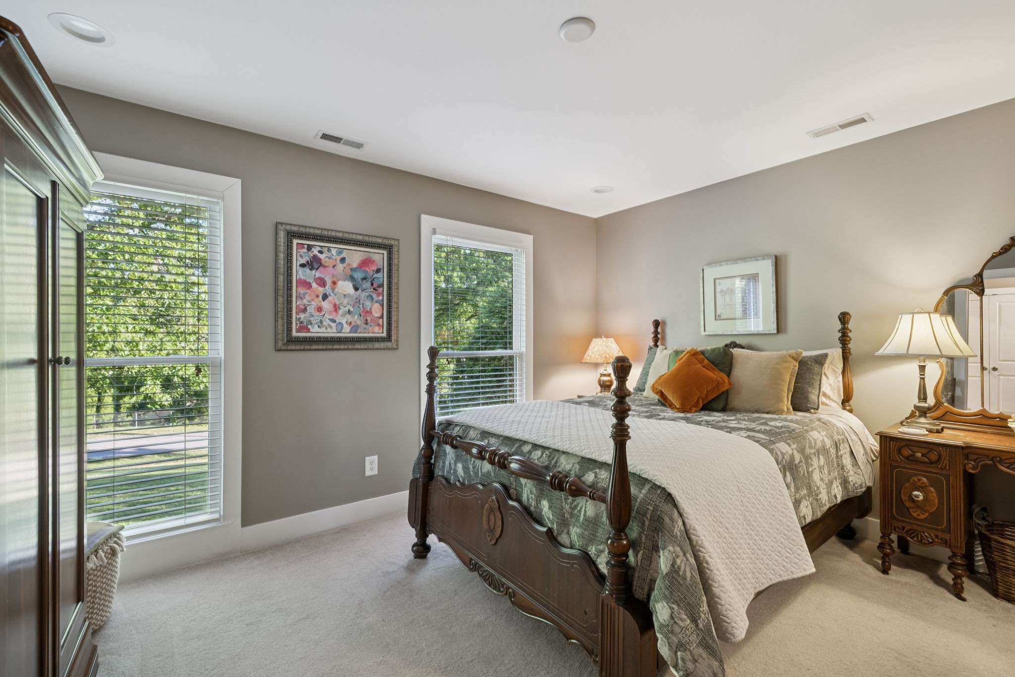 8016 Cloverland Drive Nashville TN 37211