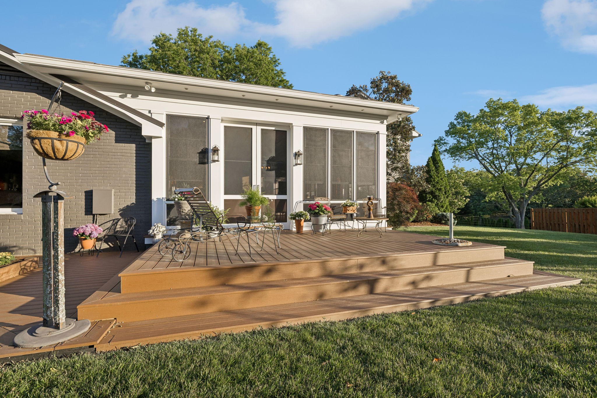 8016 Cloverland Drive Nashville TN 37211