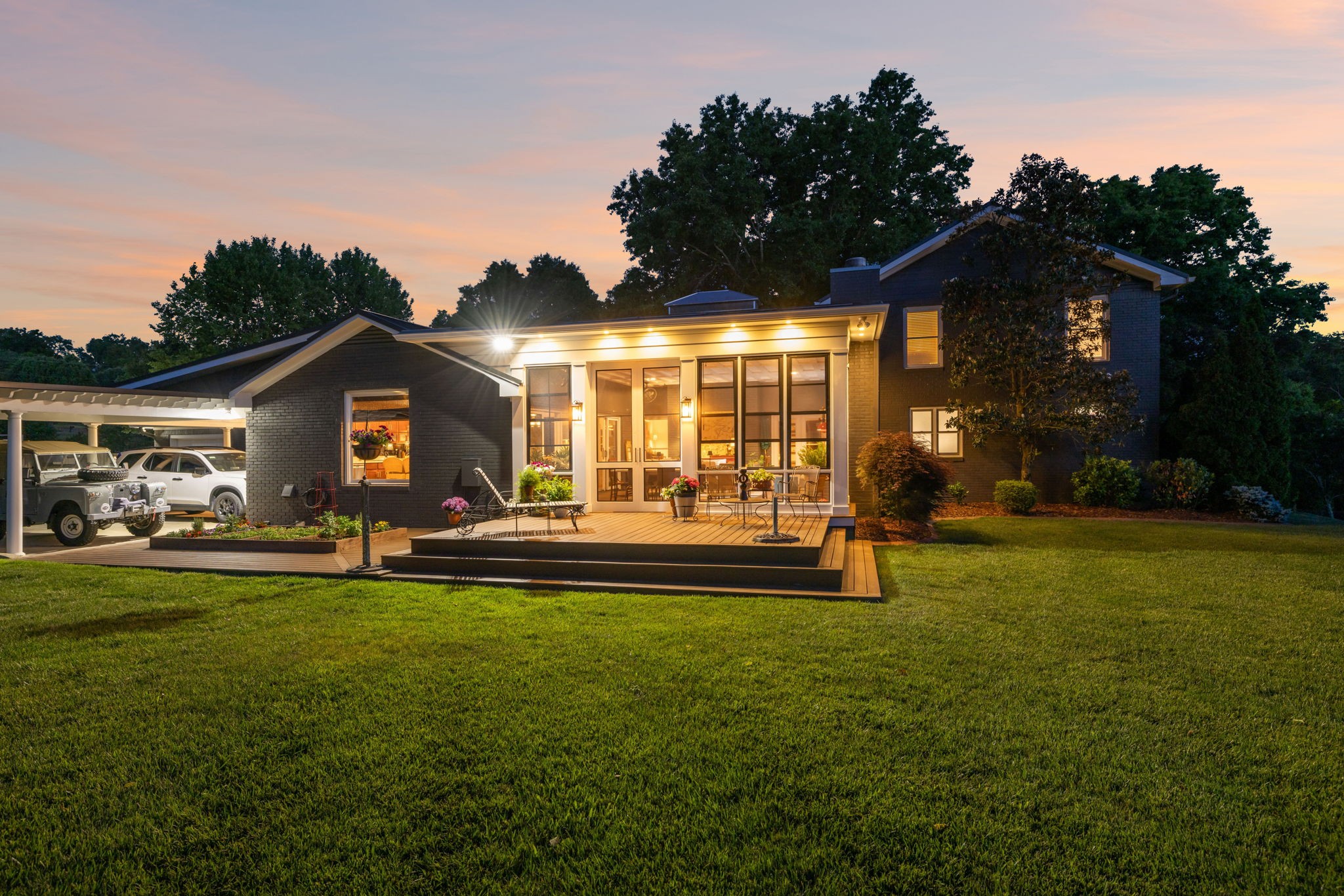 8016 Cloverland Drive Nashville TN 37211