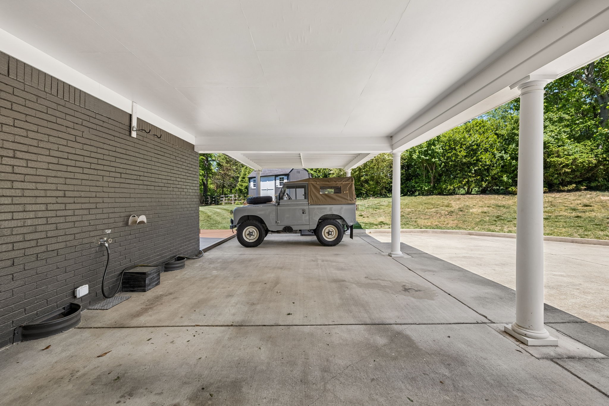 8016 Cloverland Drive Nashville TN 37211