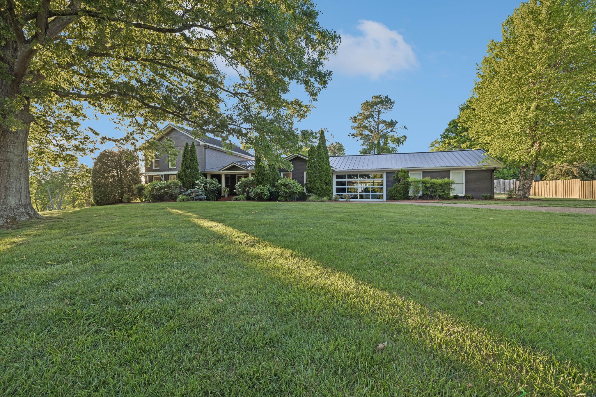 8016 Cloverland Drive Nashville TN 37211