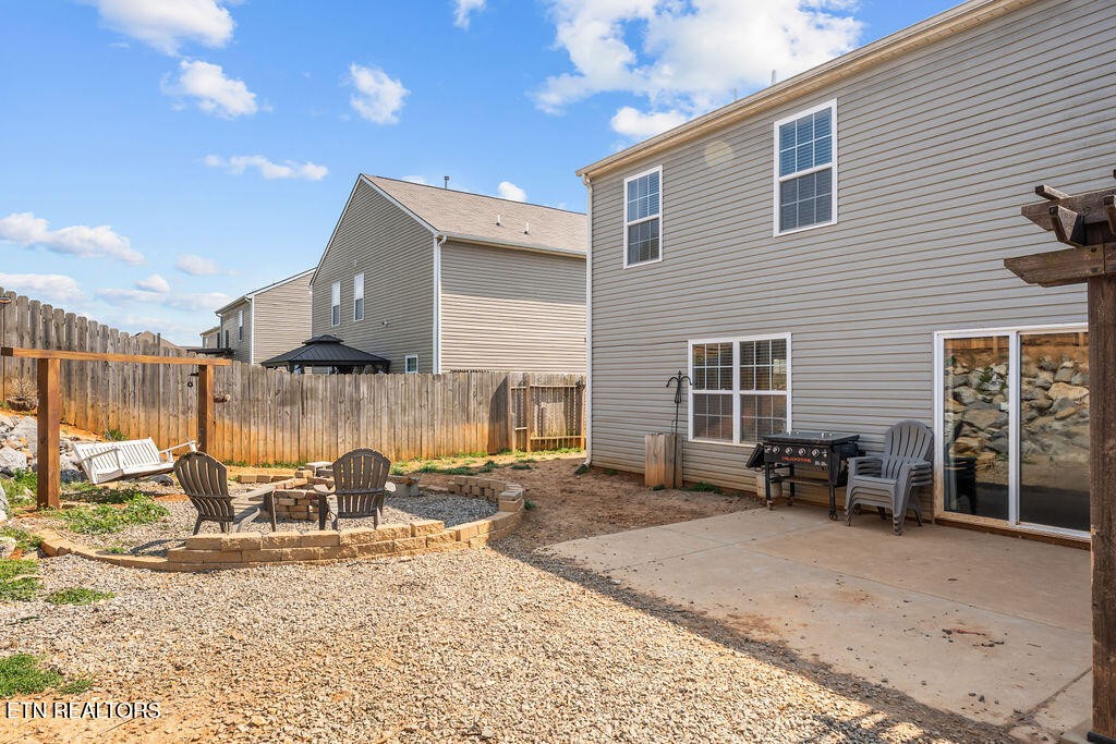 831 Old Towne Loop Drive Seymour TN 37865