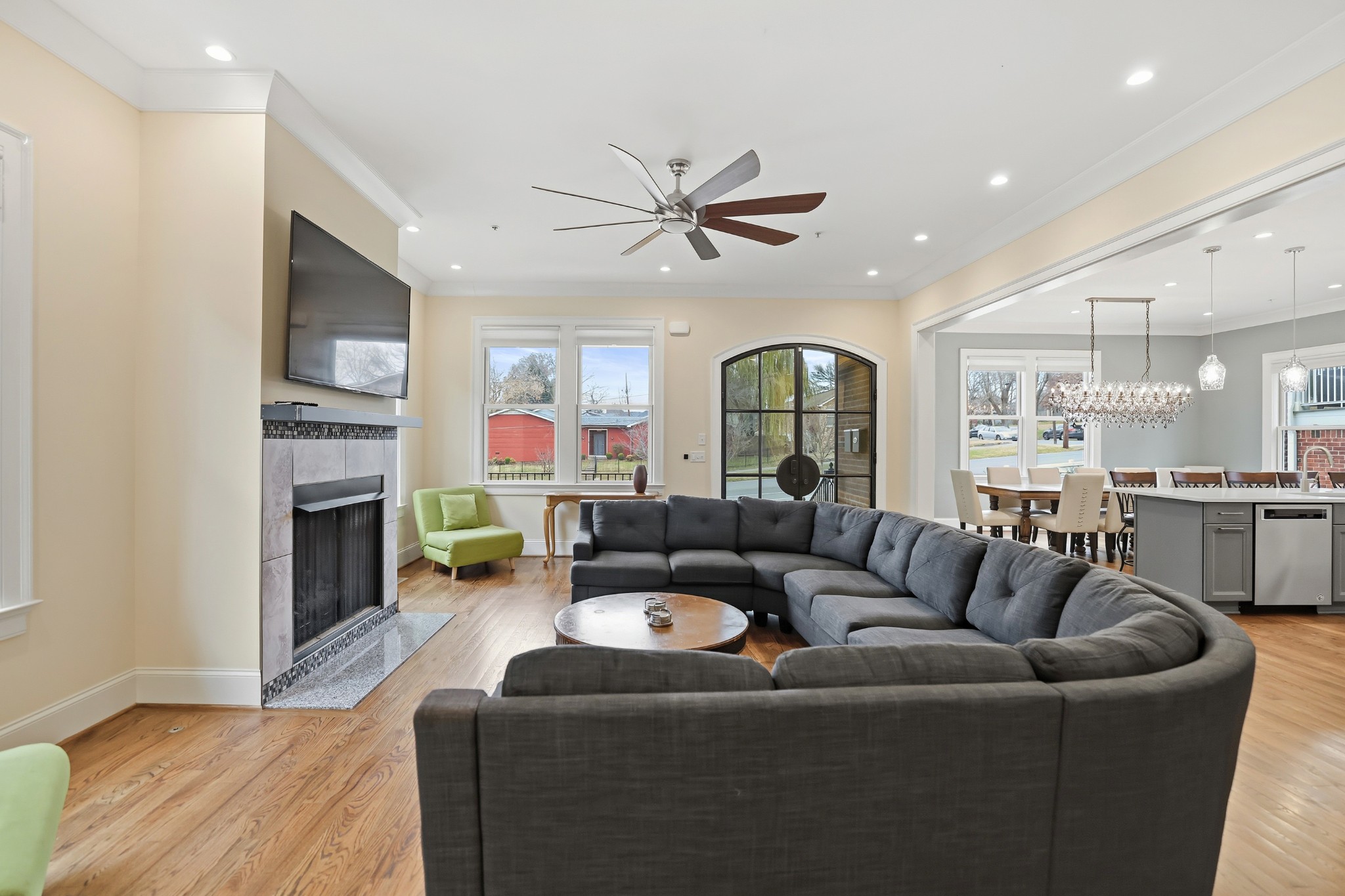 818 Shelby Avenue Nashville TN 37206