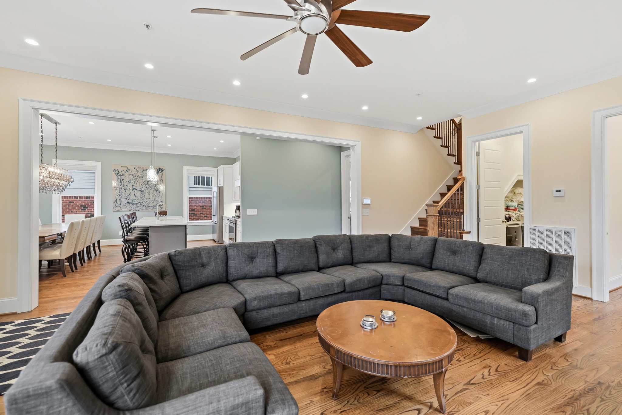 818 Shelby Avenue Nashville TN 37206