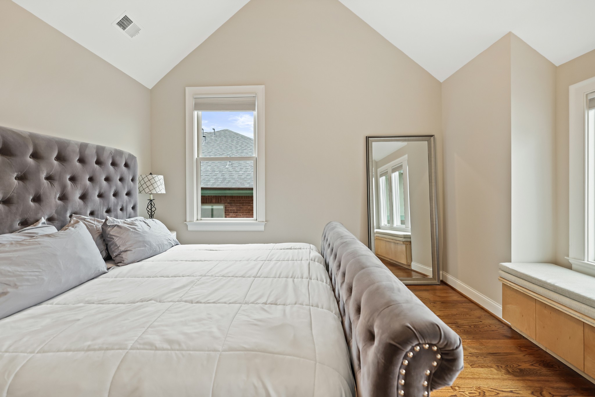 818 Shelby Avenue Nashville TN 37206