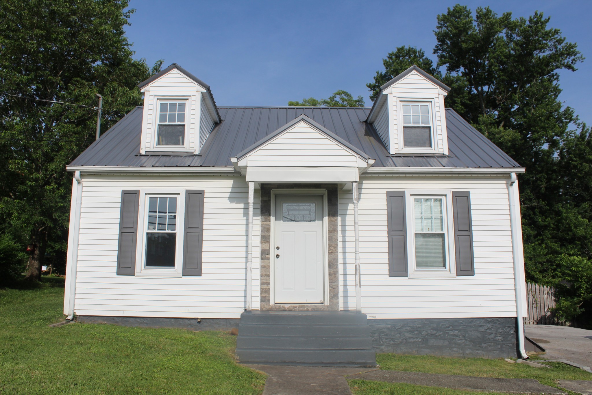 114 Baker Street Sparta TN 38583