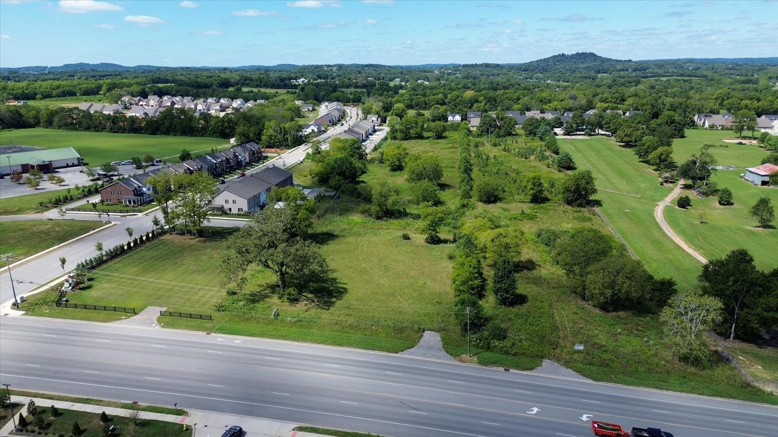 1677 Greenlea Boulevard Gallatin TN 37066