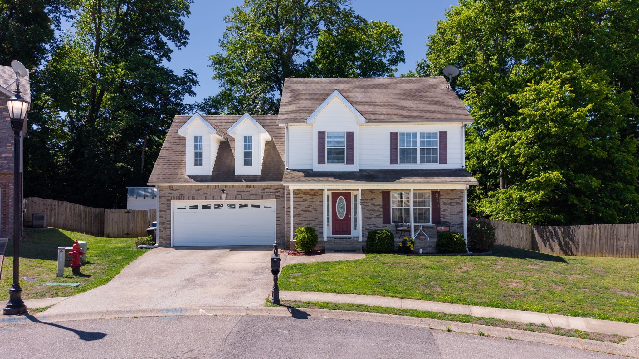 669 Wolfchase Court Clarksville TN 37042