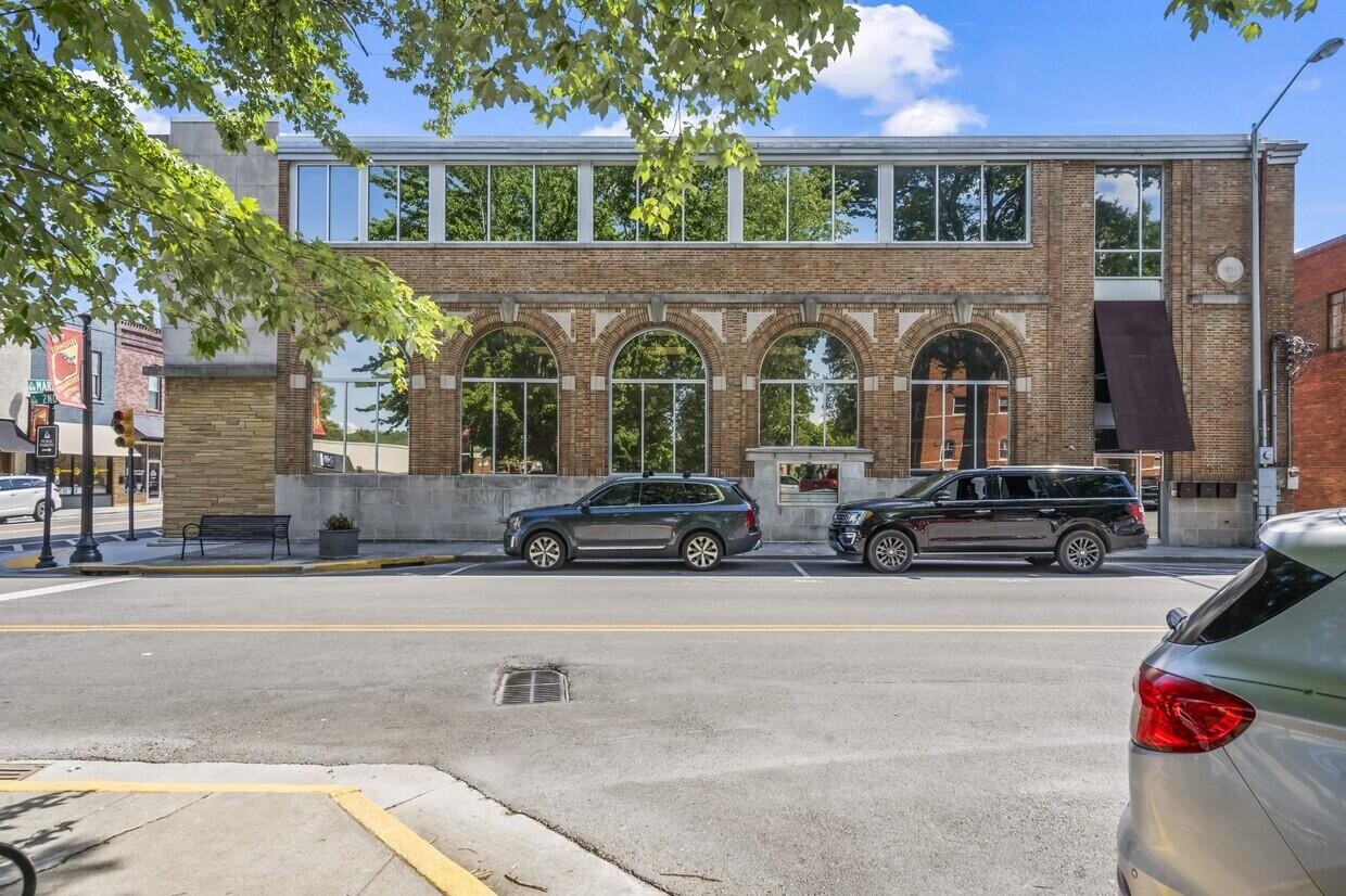 1441 Market Street Dayton TN 37321