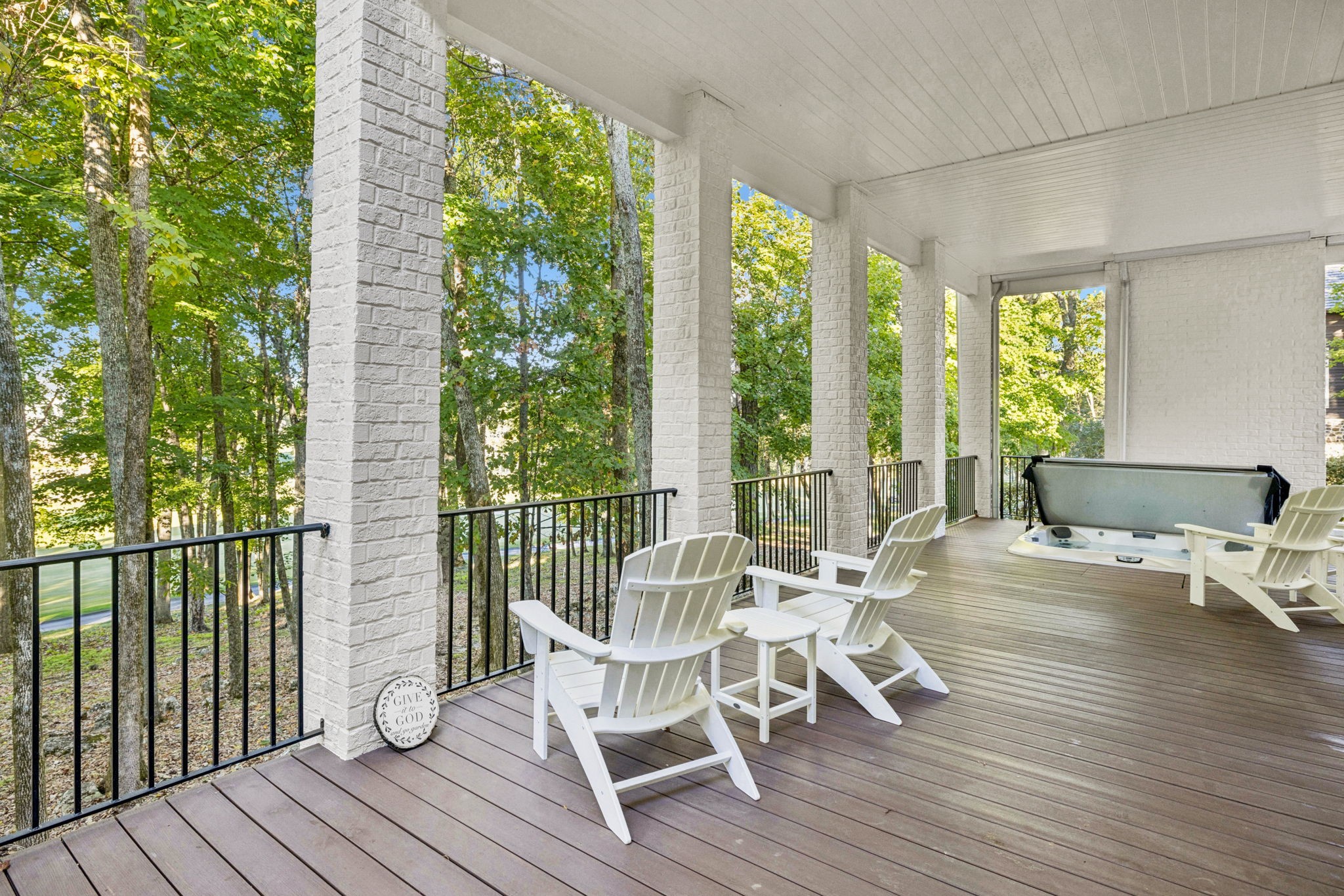 8463 Heirloom Boulevard College Grove TN 37046