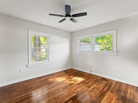 313 Tennessee Ave, S Cowan TN 37318