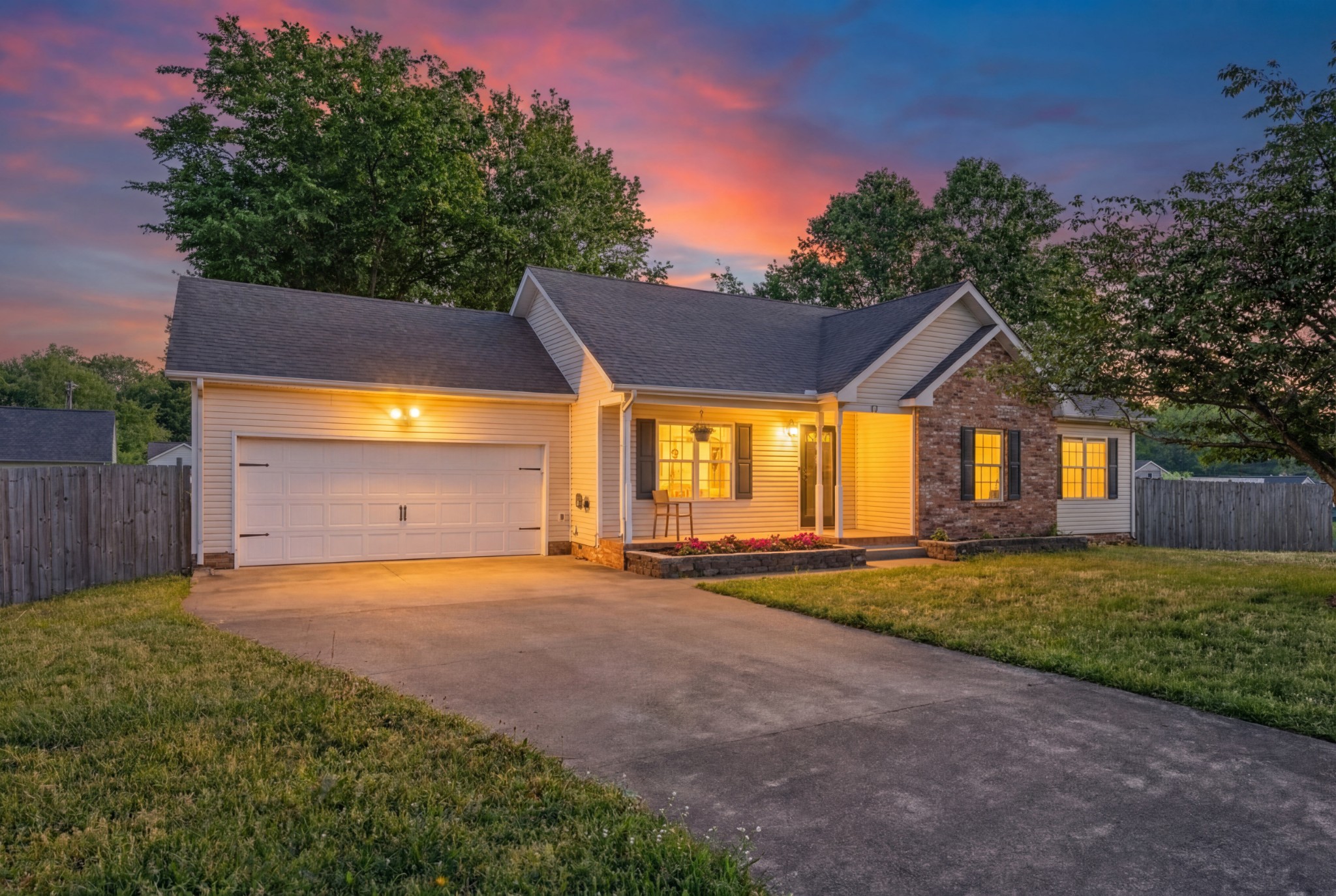 327 White Birch Court Clarksville TN 37042