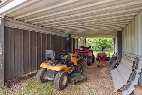 684 Highway 259 Portland TN 37148