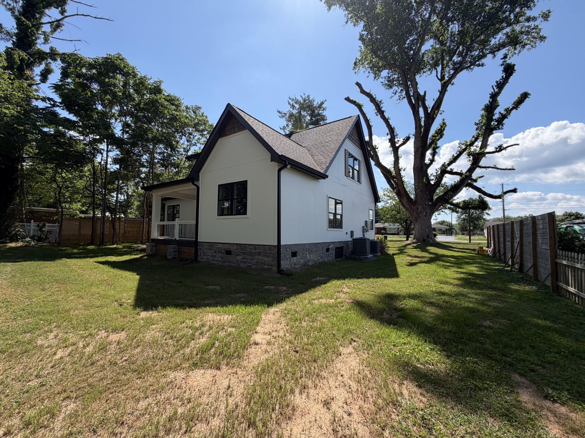 404 Boyd Avenue Mcminnville TN 37110