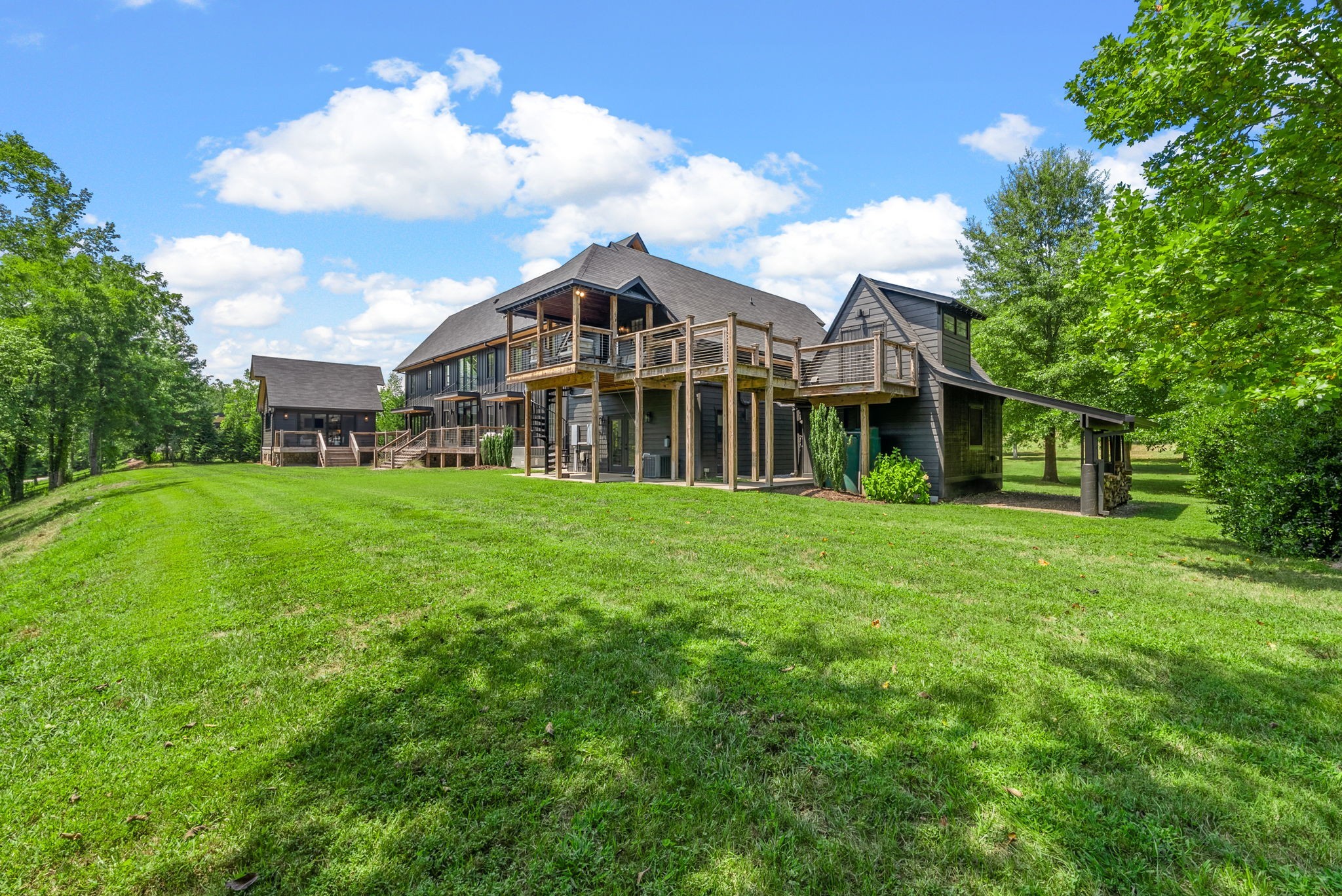 84 Judd Lane Lancaster TN 38569