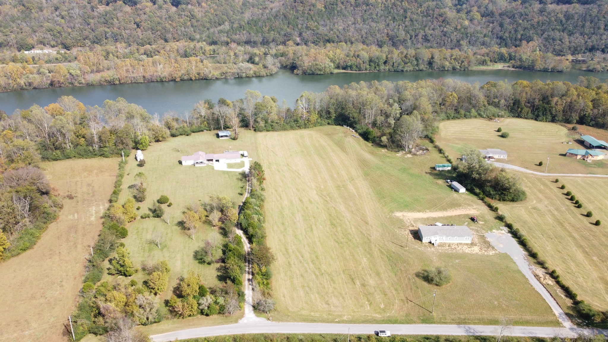16 Fairground Lane Whitleyville TN 38588