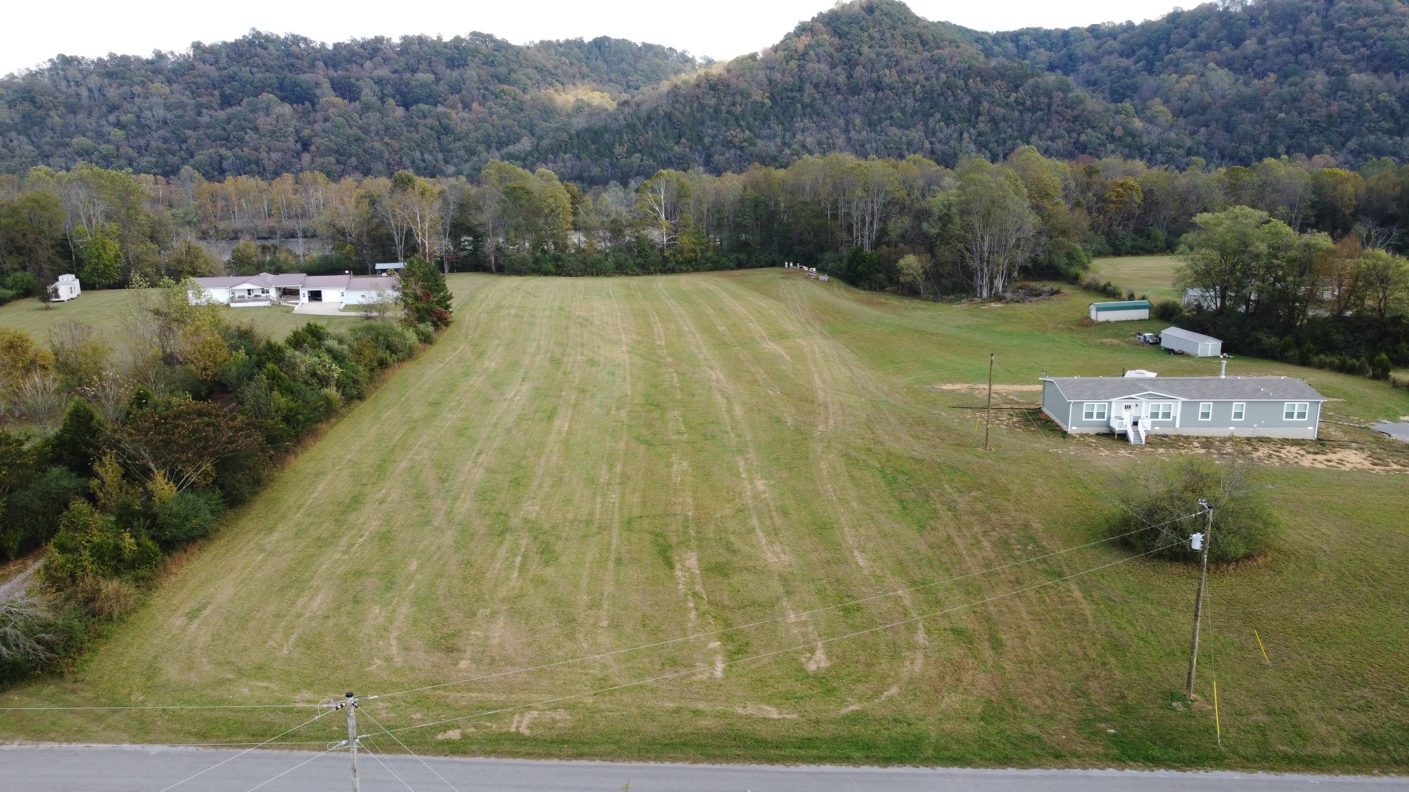 16 Fairground Lane Whitleyville TN 38588