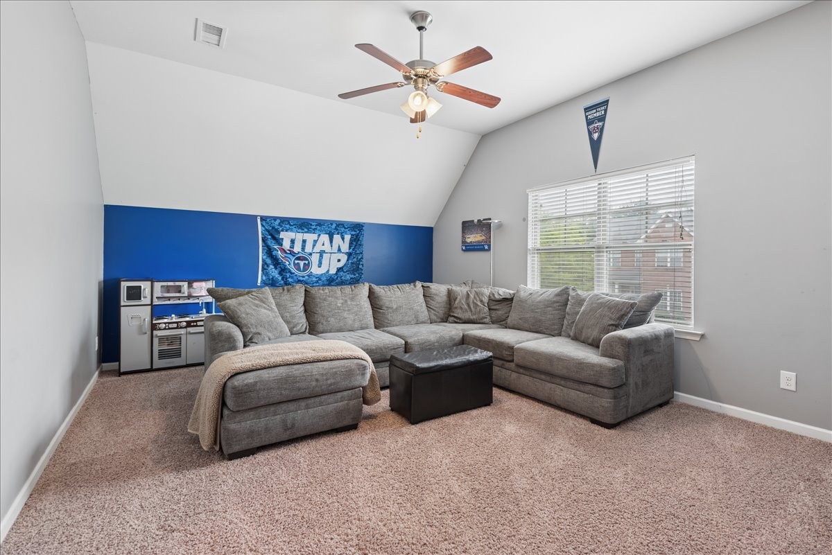 400 Stratford Park Boulevard Gallatin TN 37066