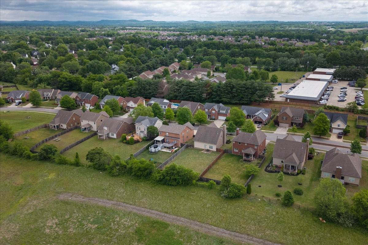 400 Stratford Park Boulevard Gallatin TN 37066