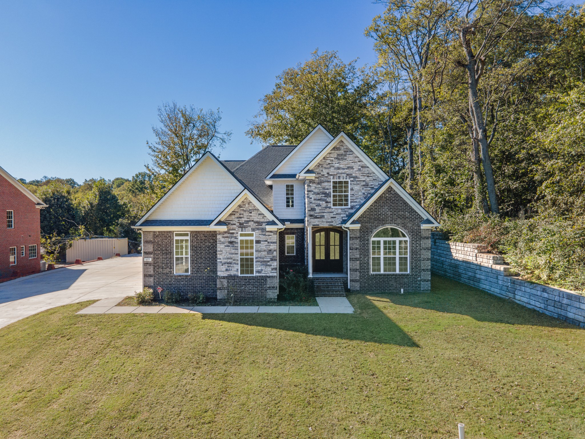 601 Joyce Avenue Lewisburg TN 37091