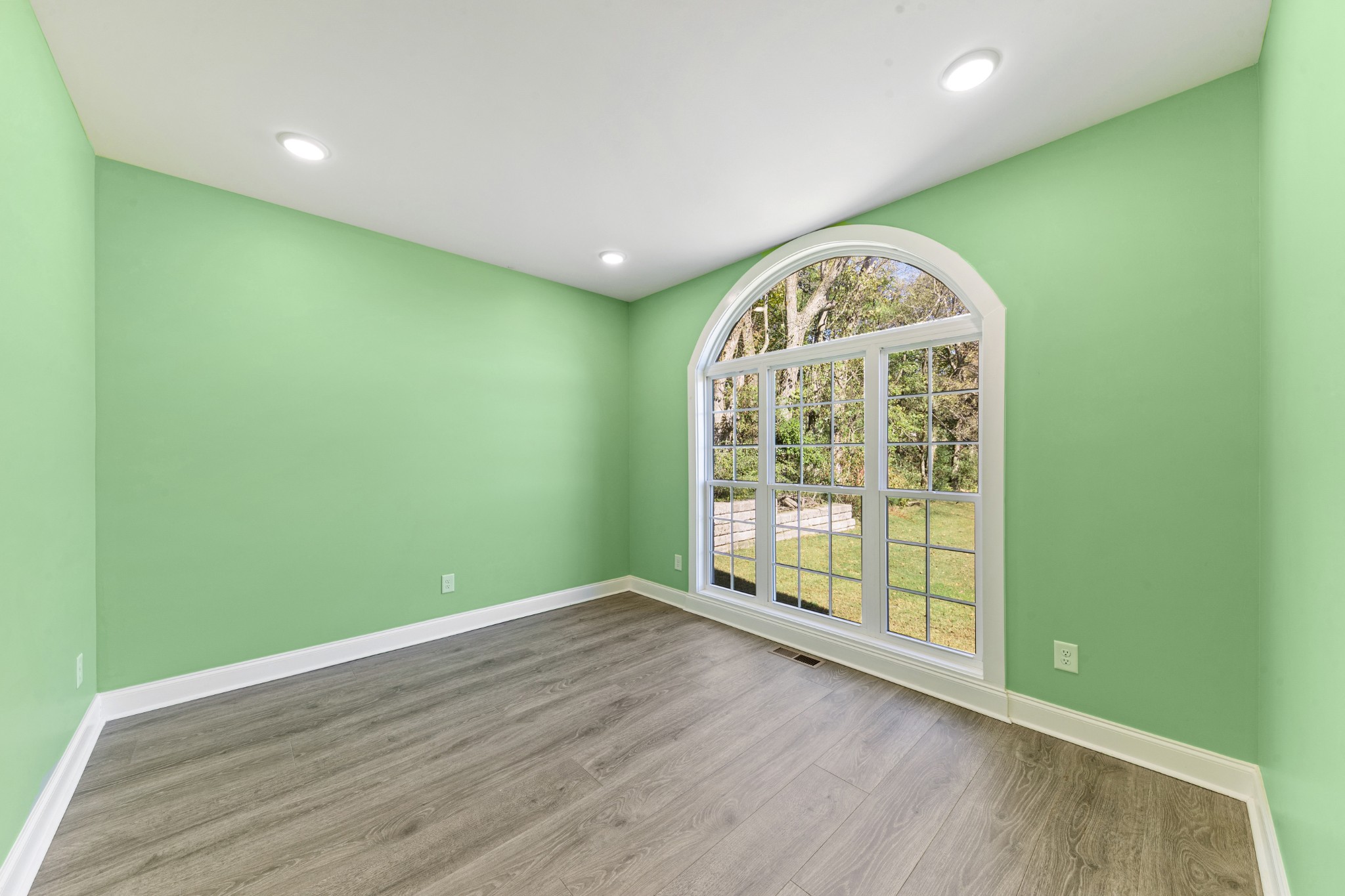 601 Joyce Avenue Lewisburg TN 37091