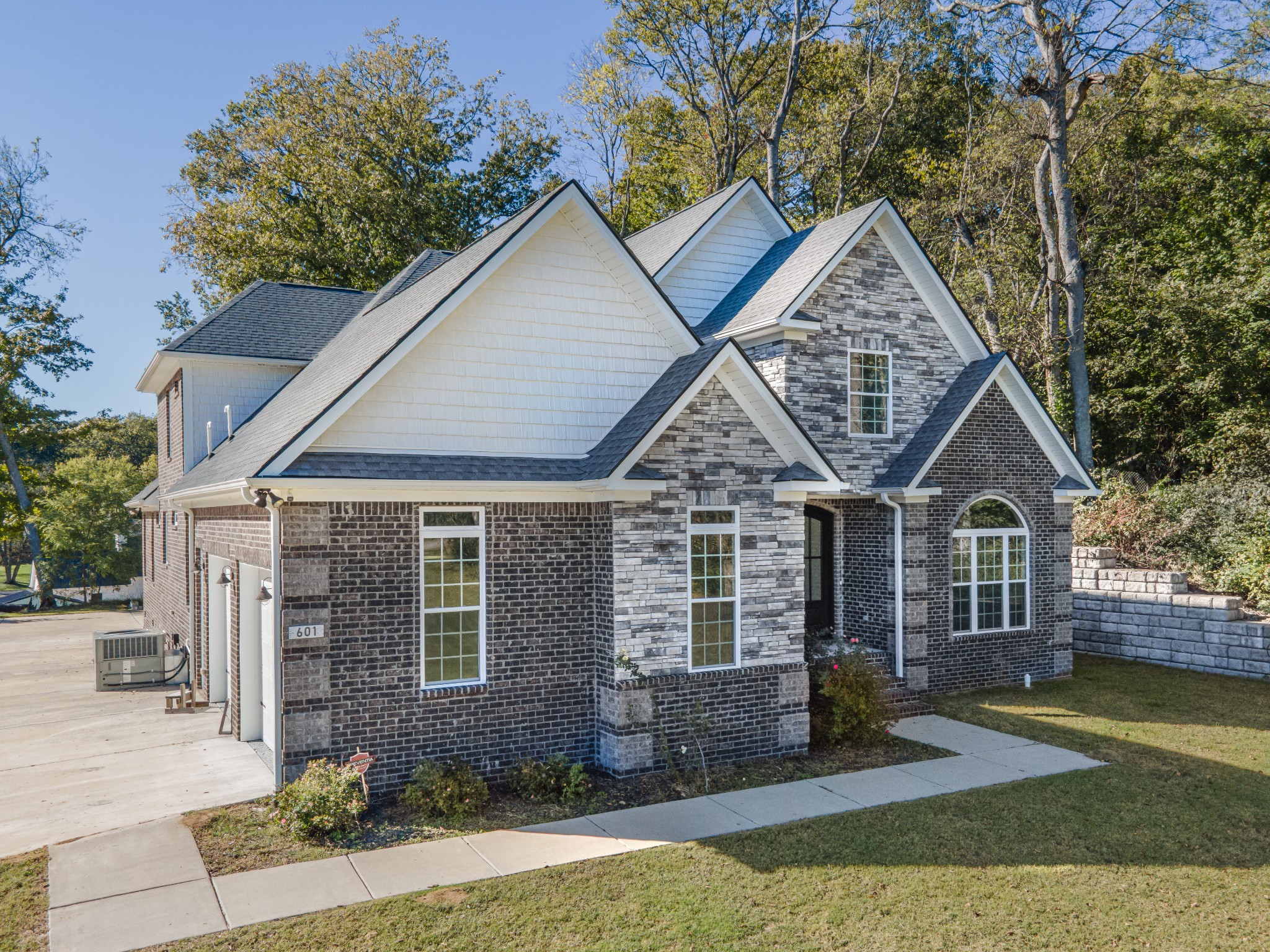 601 Joyce Avenue Lewisburg TN 37091