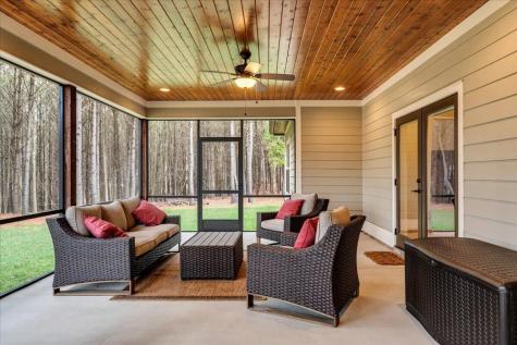 3590 Crockett Pointe Jasper TN 37347