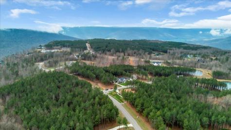 3590 Crockett Pointe Jasper TN 37347