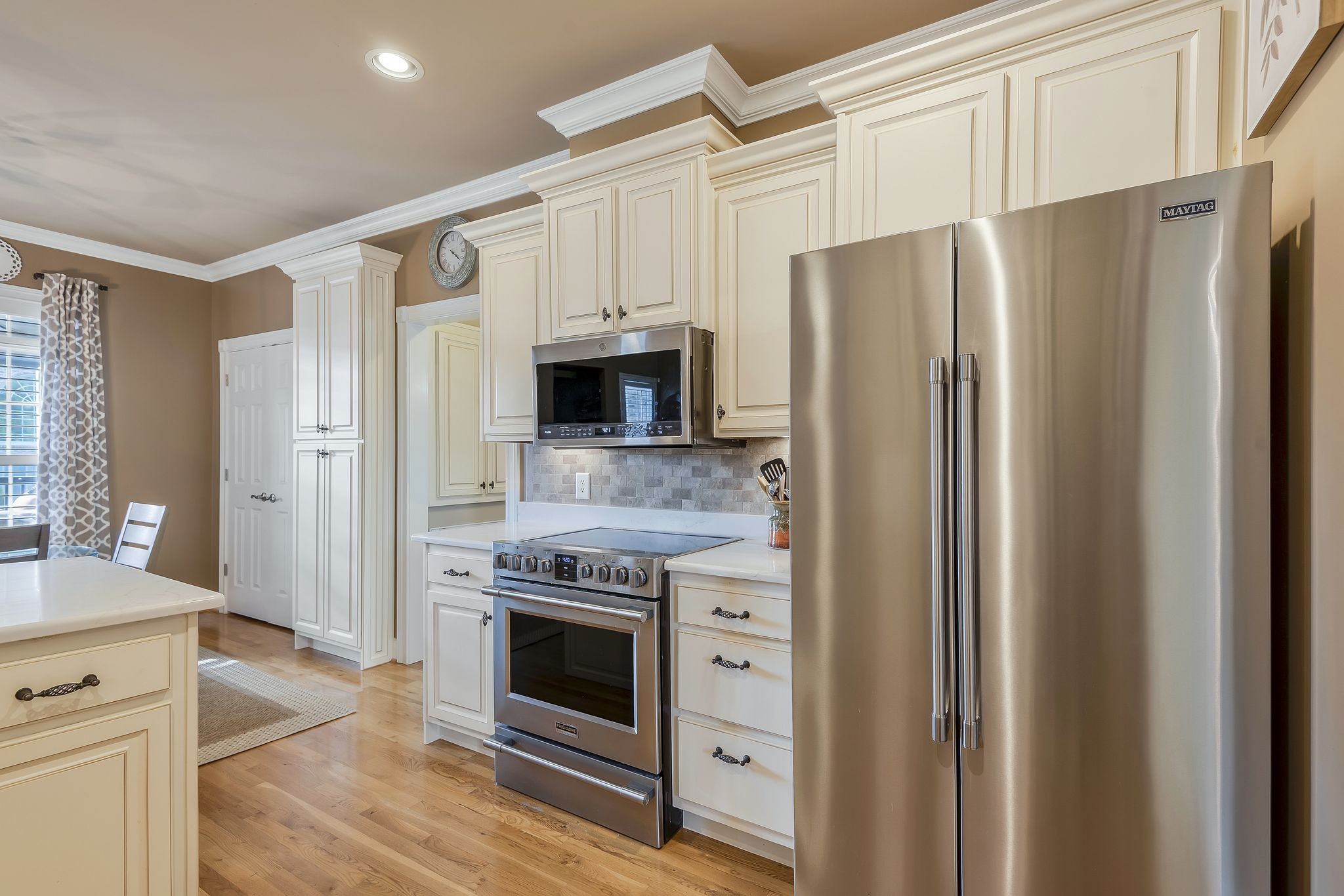 203 Keene Vly, N Hendersonville TN 37075