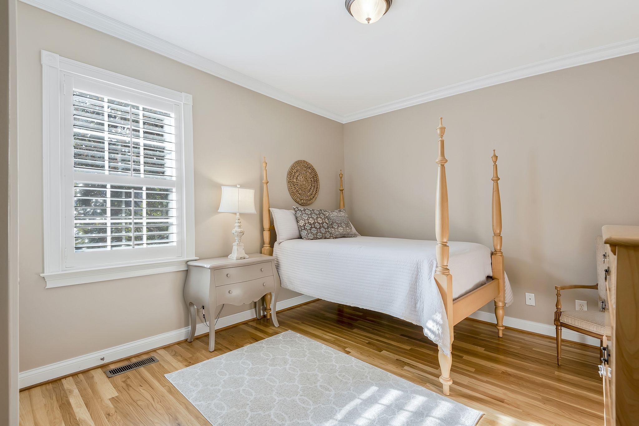 203 Keene Vly, N Hendersonville TN 37075