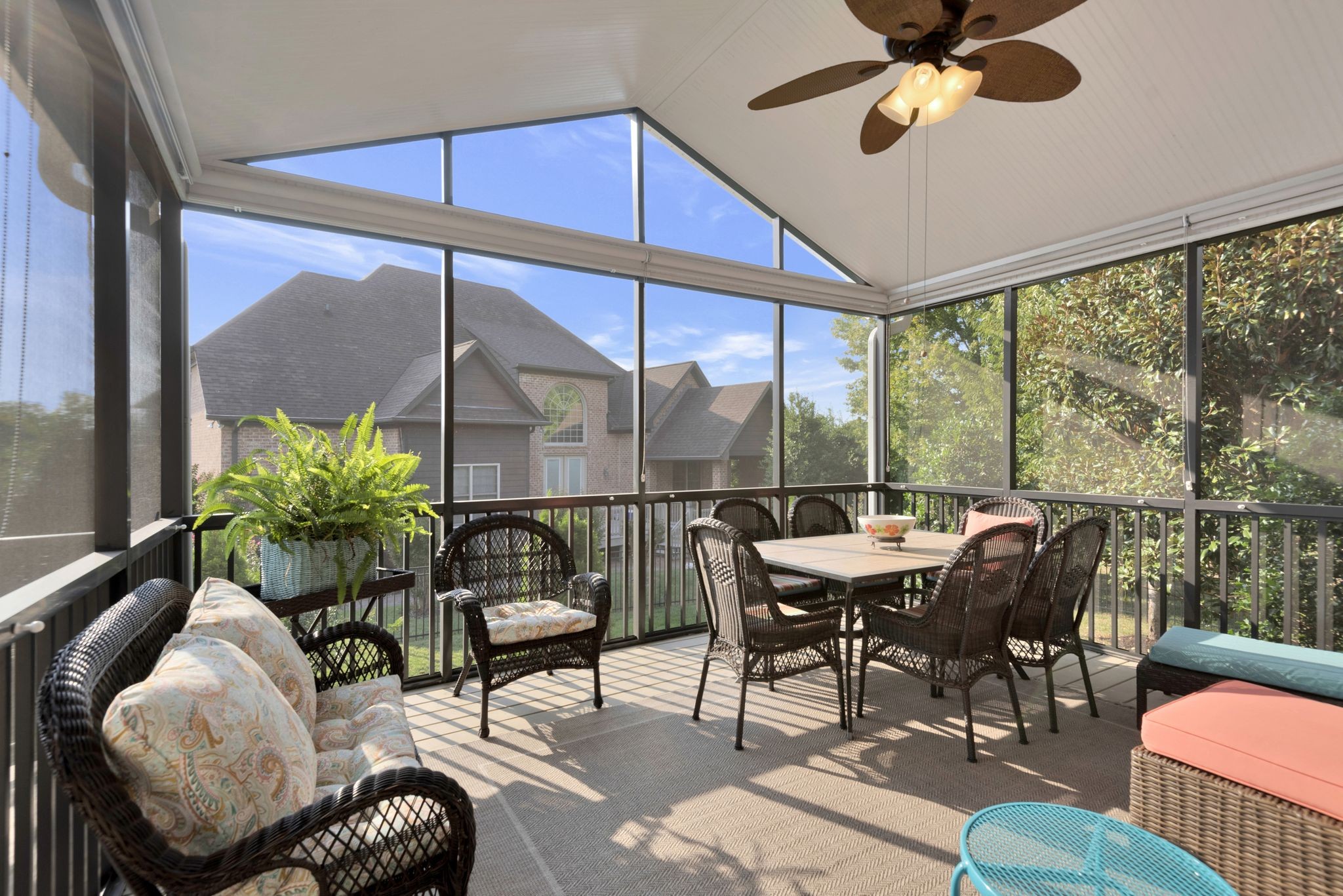 203 Keene Vly, N Hendersonville TN 37075