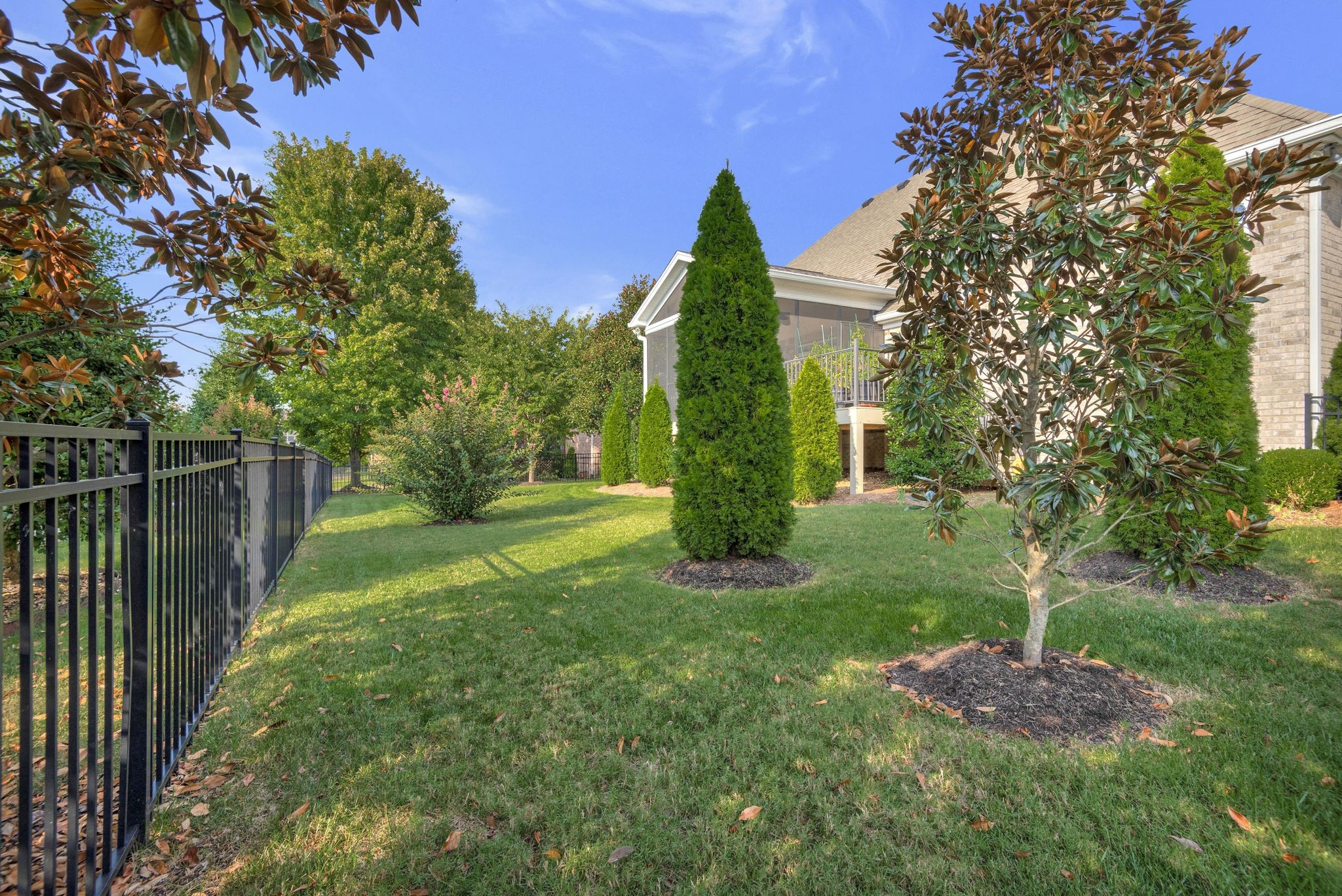 203 Keene Vly, N Hendersonville TN 37075