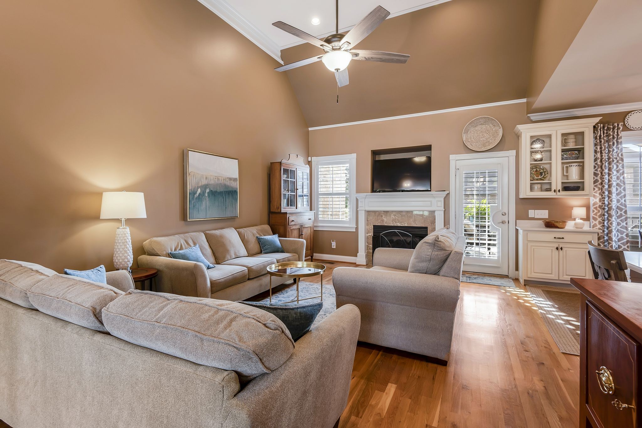 203 Keene Vly, N Hendersonville TN 37075