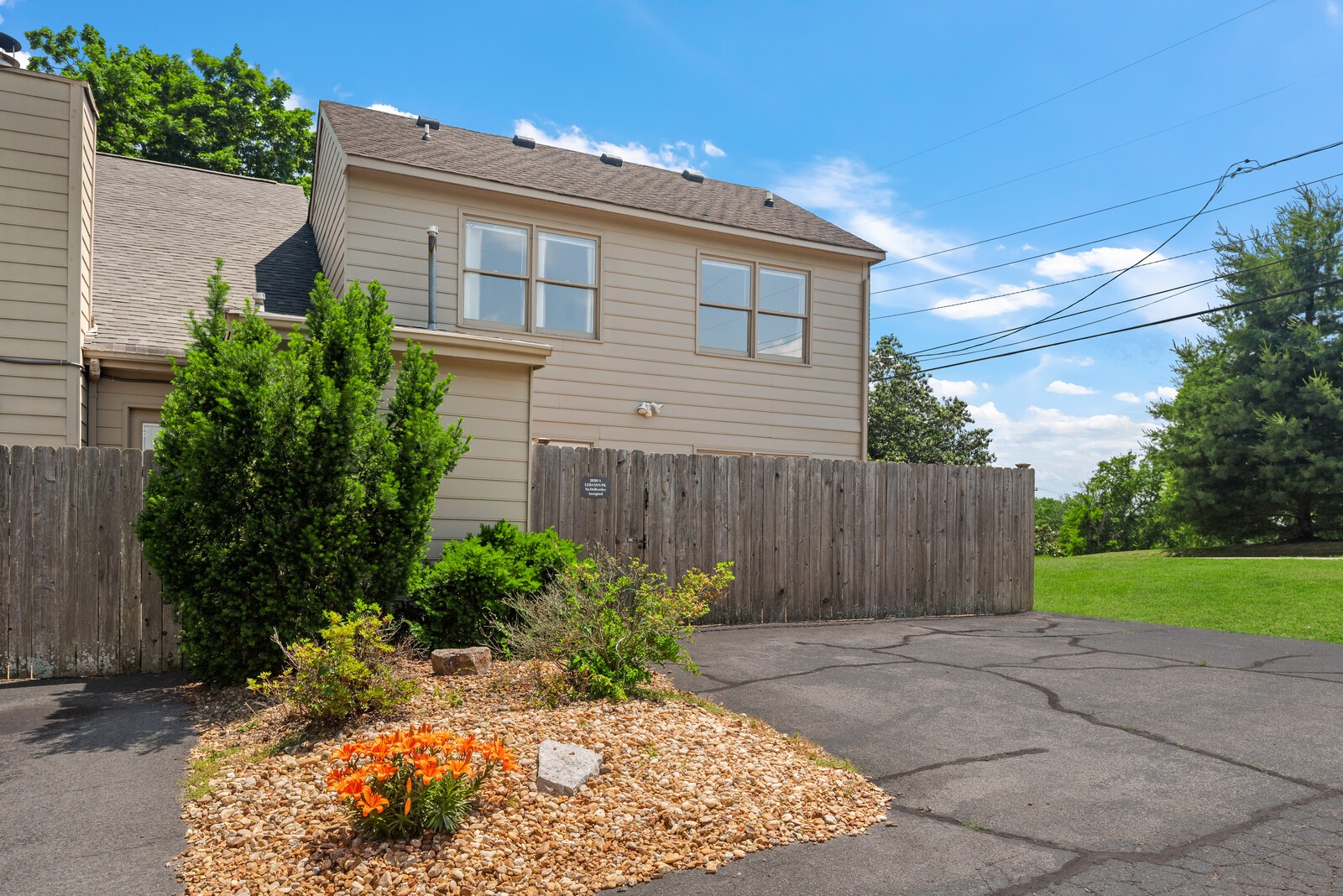 2920A Lebanon Pike Nashville TN 37214