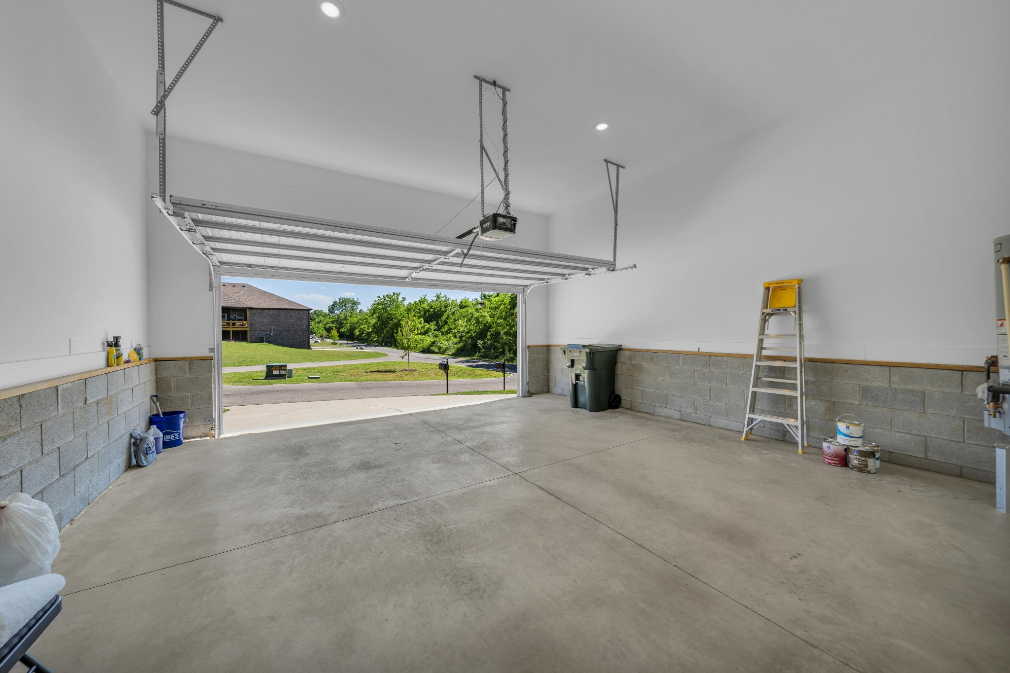 1143 Kennesaw Boulevard Gallatin TN 37066