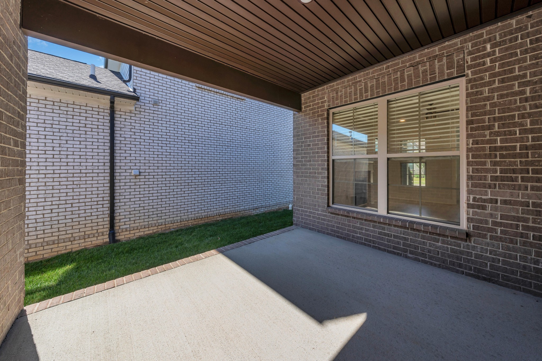1143 Kennesaw Boulevard Gallatin TN 37066