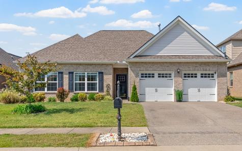 1323 Whispering Oaks Drive Lebanon TN 37090