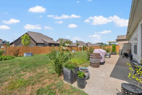 1323 Whispering Oaks Drive Lebanon TN 37090
