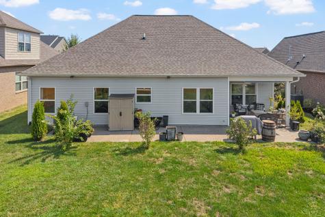 1323 Whispering Oaks Drive Lebanon TN 37090