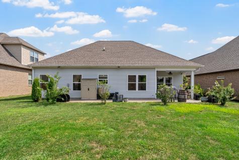 1323 Whispering Oaks Drive Lebanon TN 37090