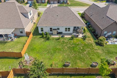 1323 Whispering Oaks Drive Lebanon TN 37090