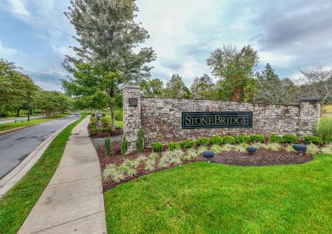 1323 Whispering Oaks Drive Lebanon TN 37090