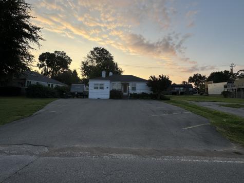 628 W Iris Drive Nashville TN 37204
