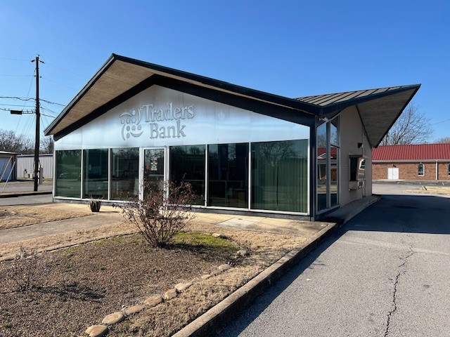 412 W Lincoln Street Tullahoma TN 37388