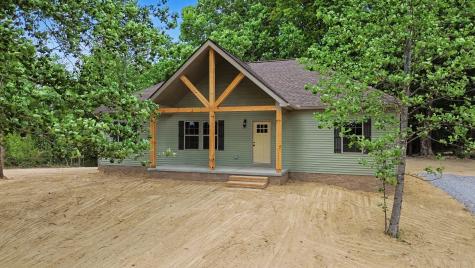 6480 Carter Road Westmoreland TN 37186