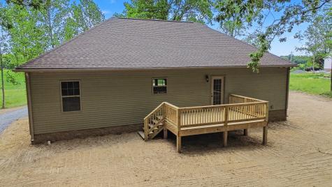 6480 Carter Road Westmoreland TN 37186