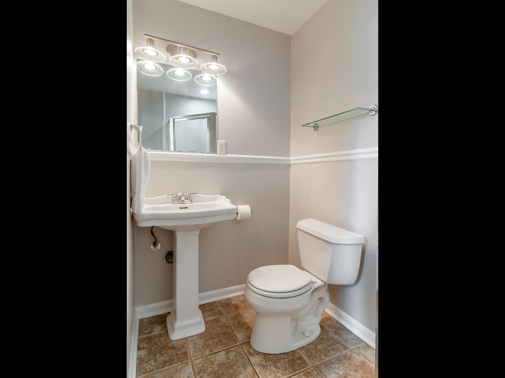 202 Pleasant Drive Columbia TN 38401