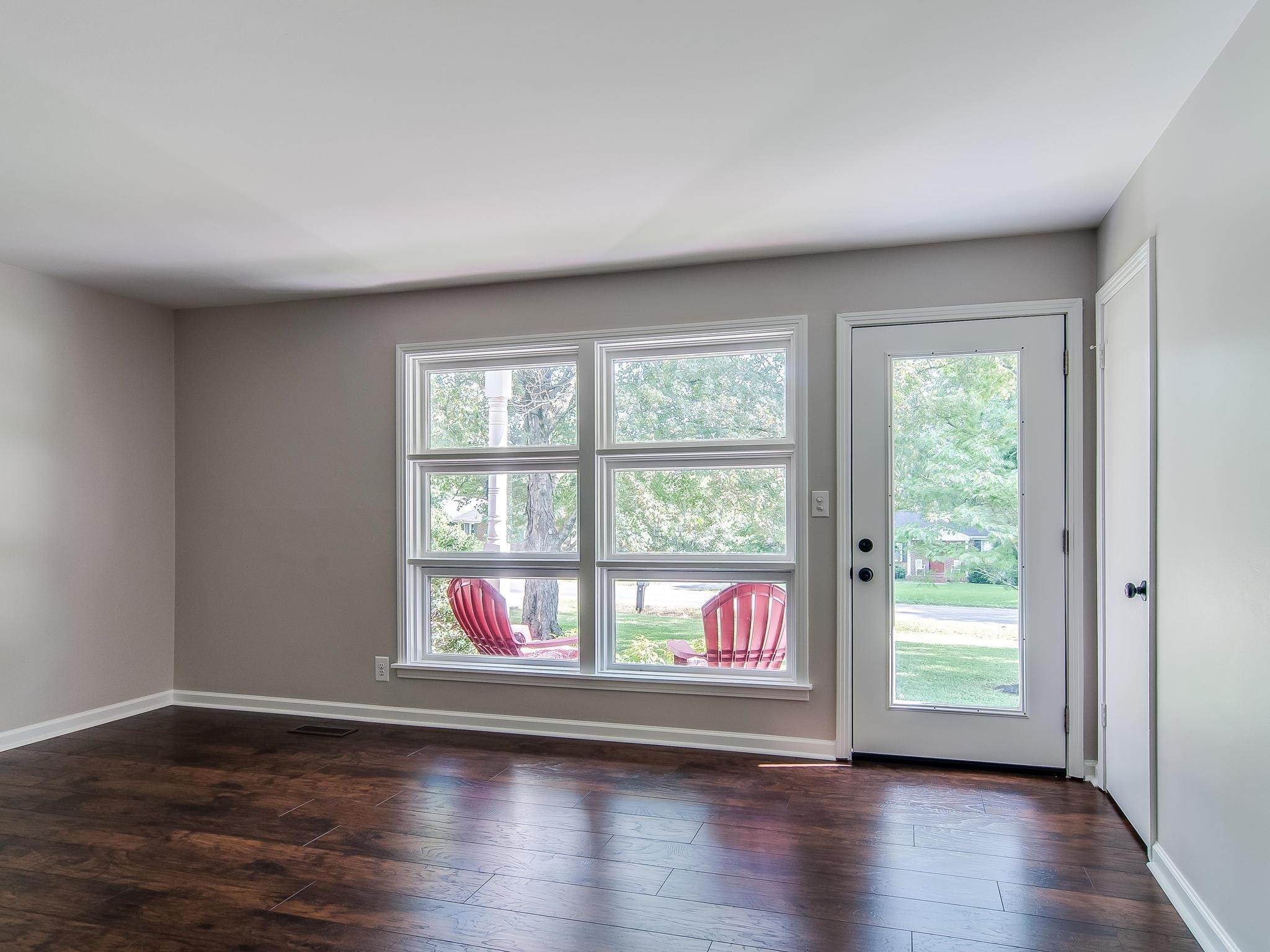 202 Pleasant Drive Columbia TN 38401