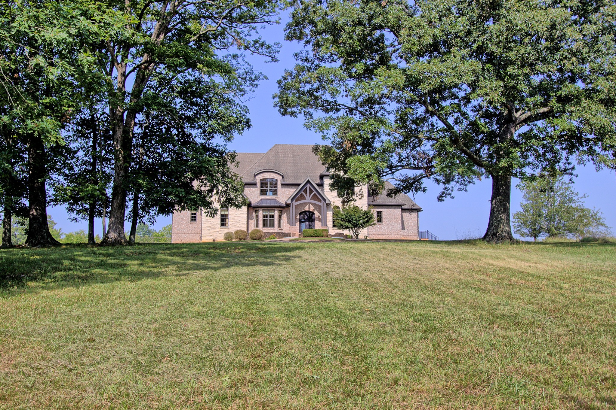 2089 Joe Brown Road Columbia TN 38401